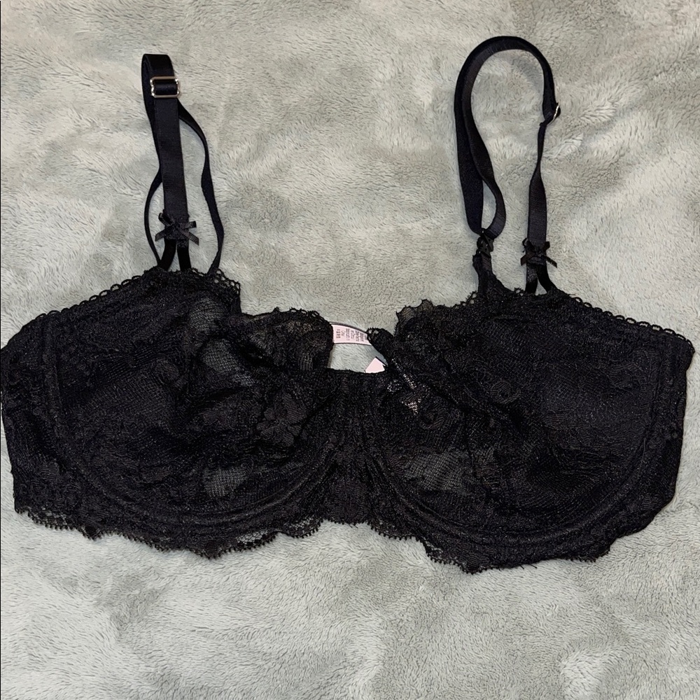 Elegant Black Lace Bra